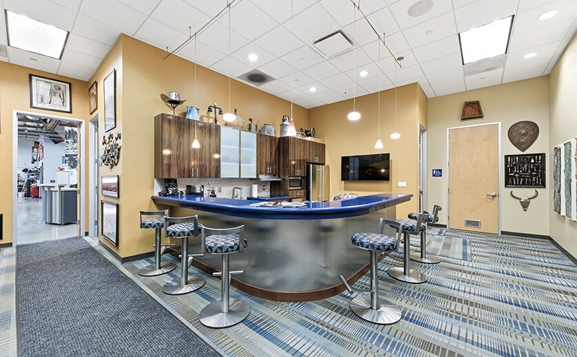 More Photos Of 521 Charcot Ave, San Jose Showroom For Sale