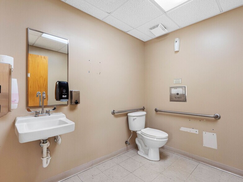 More Photos Of , Tampa Office For Sale