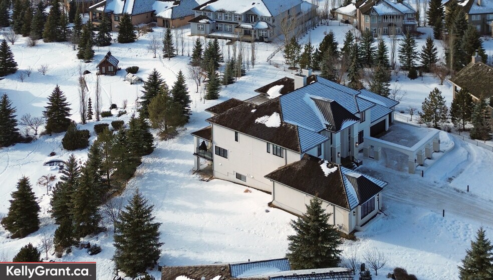 More Photos Of 136 River Heights Lane, Sturgeon County Multifamily For Sale