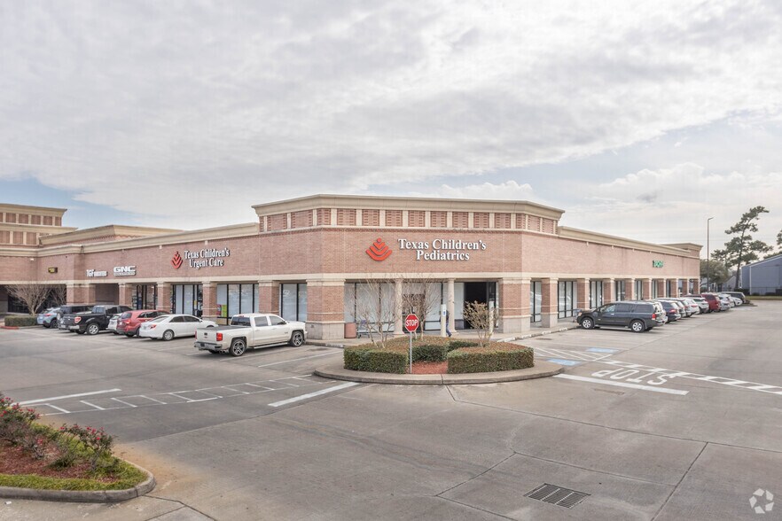 More Photos Of 12620 Woodforest Blvd, Houston Unknown For Lease