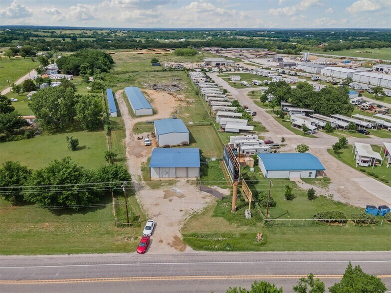 More Photos Of 3090 W Highway 199, Springtown Self Storage For Sale