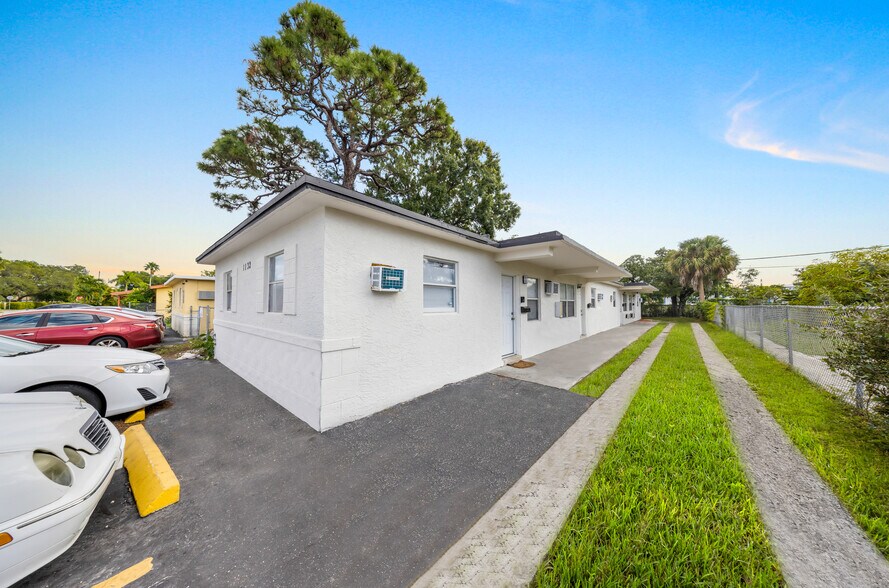 More Photos Of 1132 NW 2nd St, Fort Lauderdale Apartments For Sale