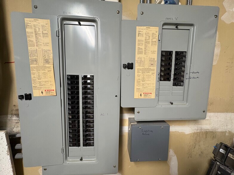 More Photos Of 1425 Sagamore Parkway N, Lafayette Office For Lease