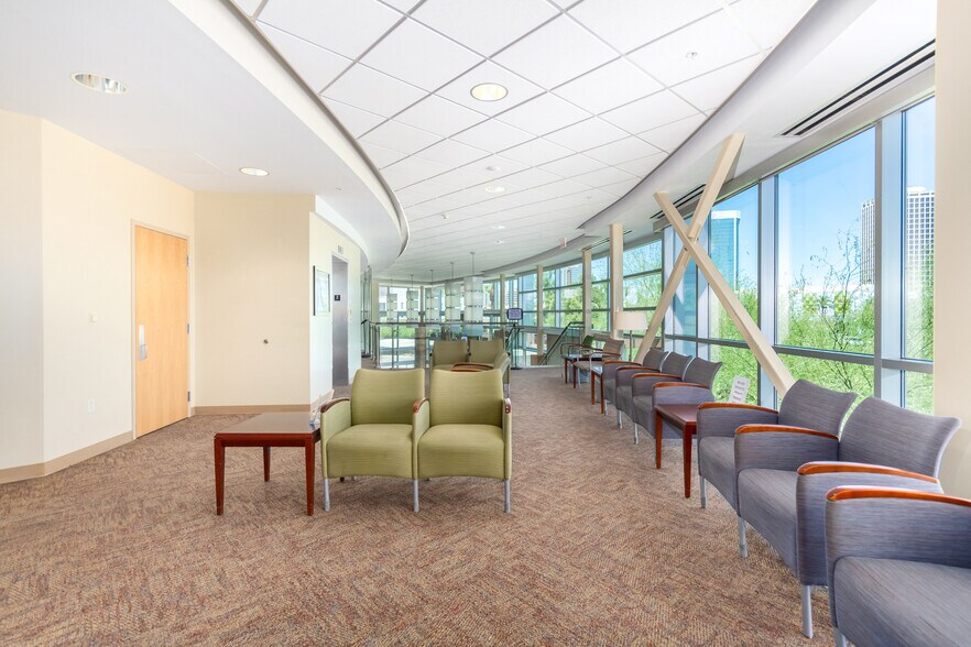 More Photos Of 3090 N 3rd Ave, Phoenix Medical For Sale