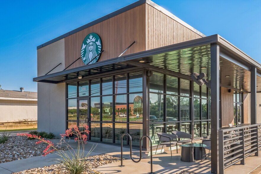 More Photos Of 598 S Jackson St, Jacksonville Restaurant For Sale