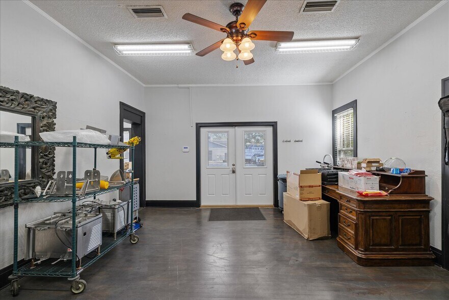 More Photos Of 919 N Monroe St, Tallahassee Freestanding For Lease