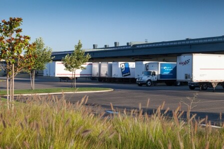 More Photos Of 8301-8353 Demetre Ave, Sacramento Warehouse For Lease
