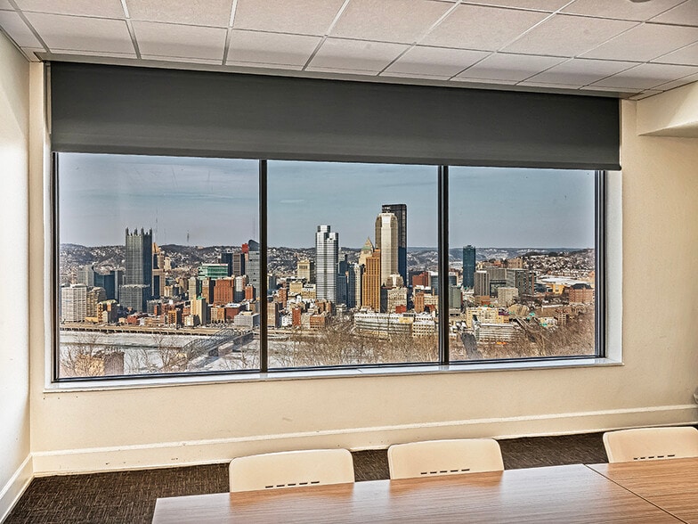 More Photos Of 213 Bailey Ave, Pittsburgh Office For Sale