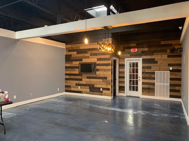 More Photos Of 344-346 W Cotton st, Longview Flex For Sale