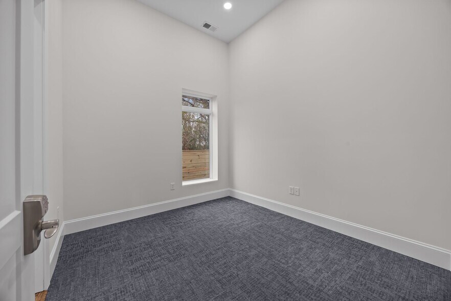 More Photos Of 1484 Dale Earnhardt Blvd, Kannapolis Freestanding For Lease