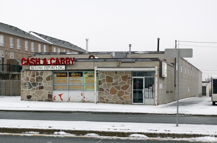 More Photos Of 883 Islington Ave, Toronto Distribution For Lease