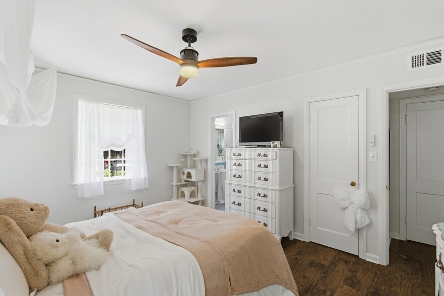 More Photos Of 3411 Bull St, Savannah Apartments For Sale