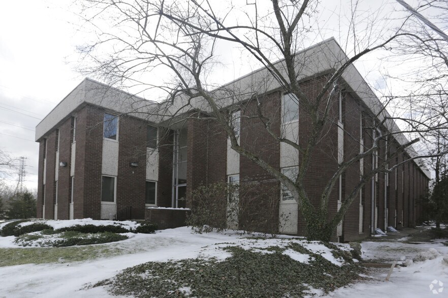 More Photos Of 513 W Mount Pleasant Ave, Livingston Office For Lease
