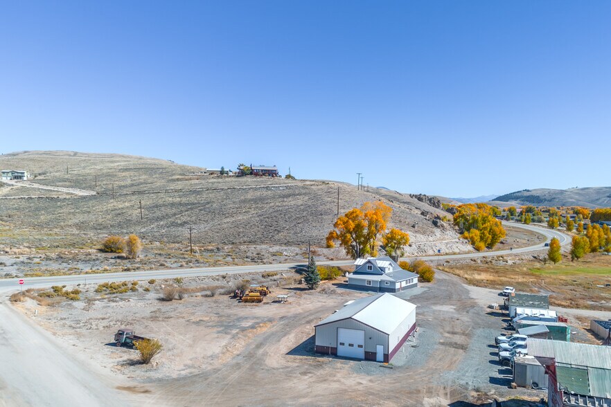 Primary Photo Of 43950 US Highway 50, Gunnison Light Manufacturing For Sale
