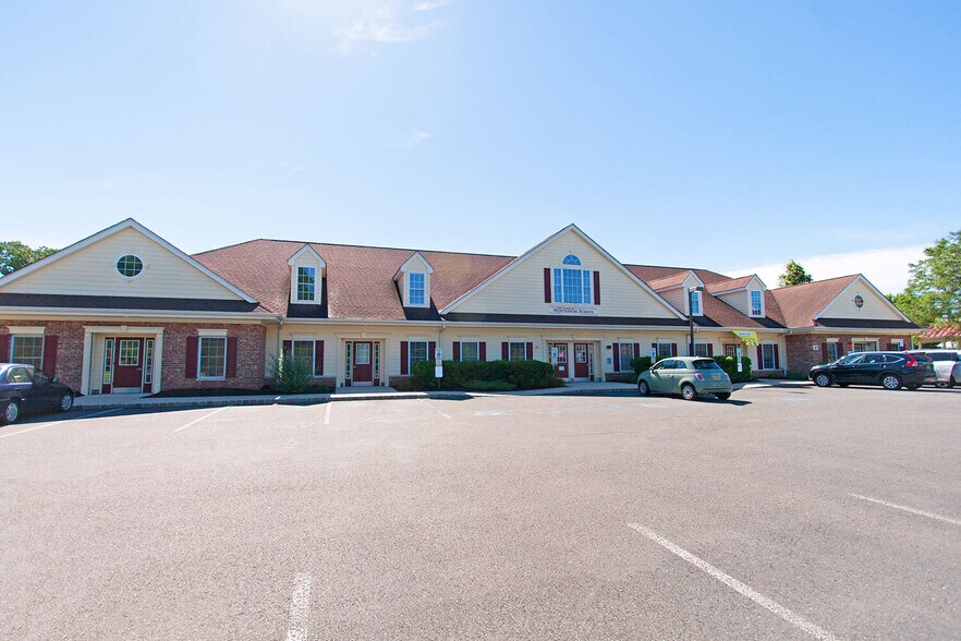 More Photos Of 46 Vreeland Dr, Skillman Unknown For Lease