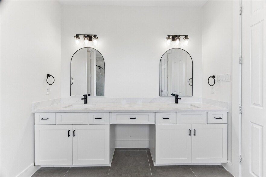 More Photos Of 5106 Ricky St, Houston Specialty For Sale