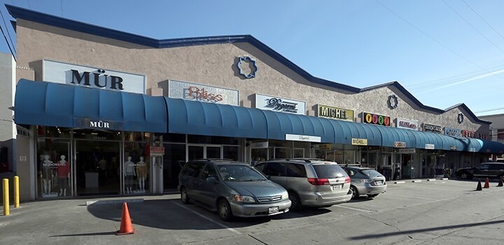 Primary Photo Of 727 E Pico Blvd, Los Angeles Storefront For Sale