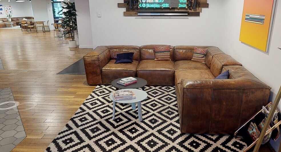 Primary Photo Of 450 Lexington Ave, New York Coworking Space