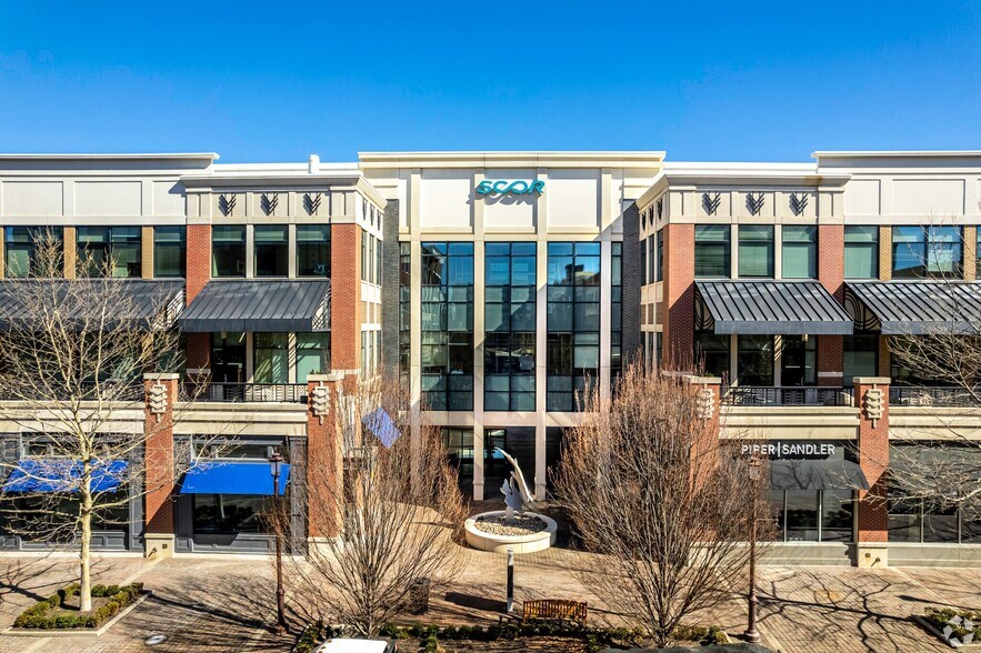 More Photos Of 11625 Rosewood St, Leawood Office For Lease