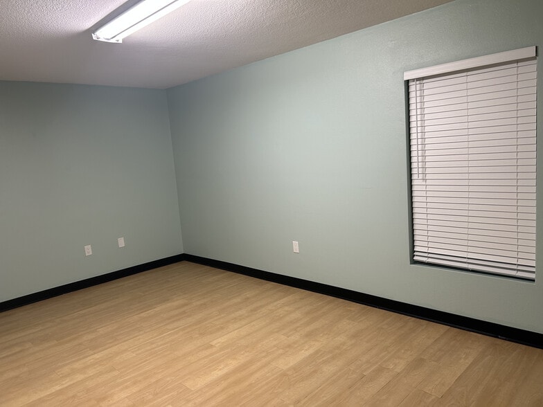 More Photos Of 3869 Nova Rd, Port Orange Office For Lease