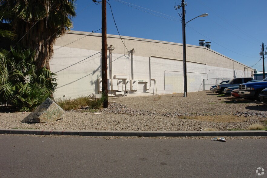 Primary Photo Of 5755 N 51st Ave, Glendale Warehouse For Lease