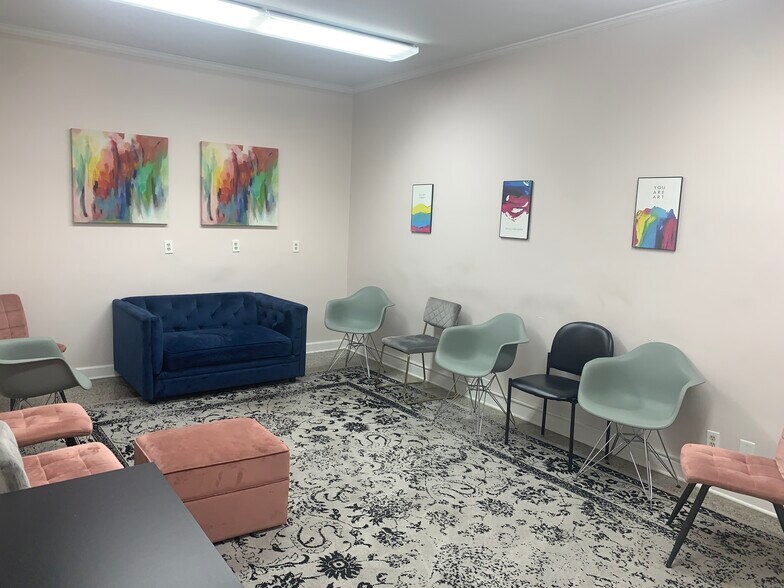 More Photos Of 661 Madison Ave, Memphis Medical For Sale