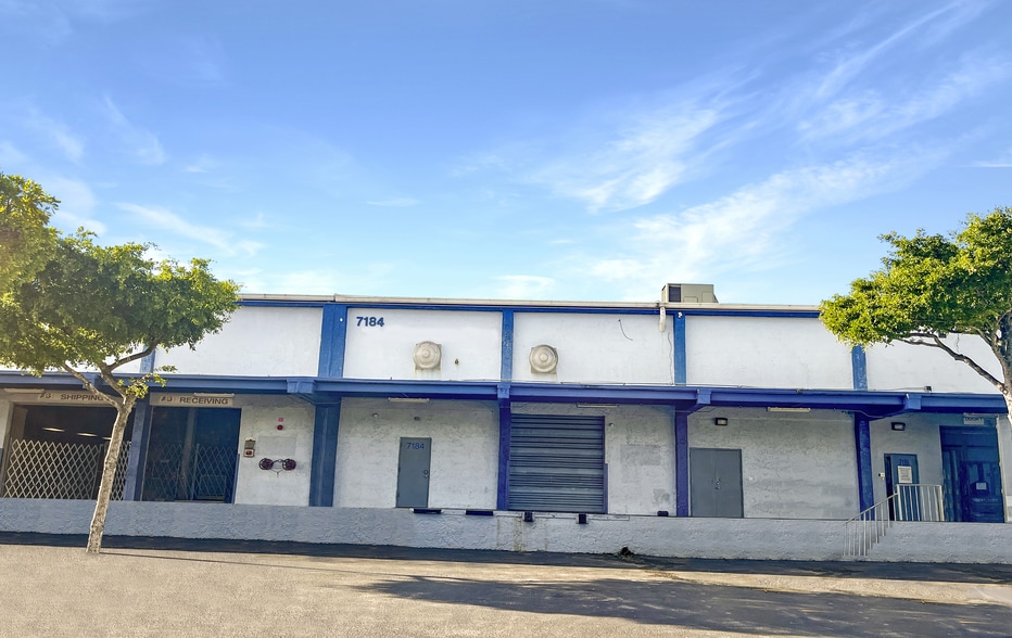 More Photos Of 6950-7190 NW 12th St, Miami Warehouse For Lease