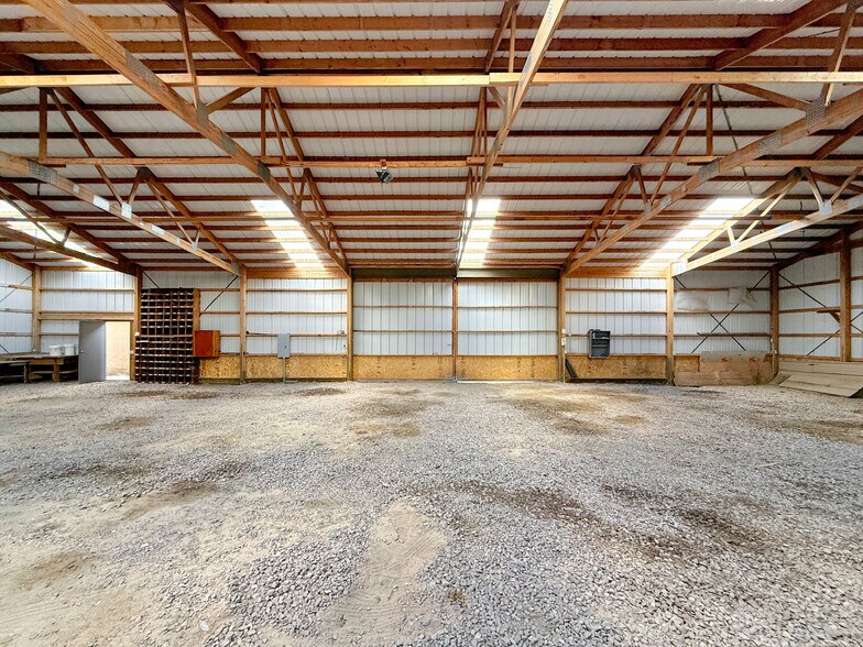 More Photos Of 820 Front St, Arriba Contractor Storage Yard For Sale