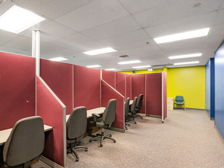 More Photos Of 1228 E Orman Ave, Pueblo Office For Sale