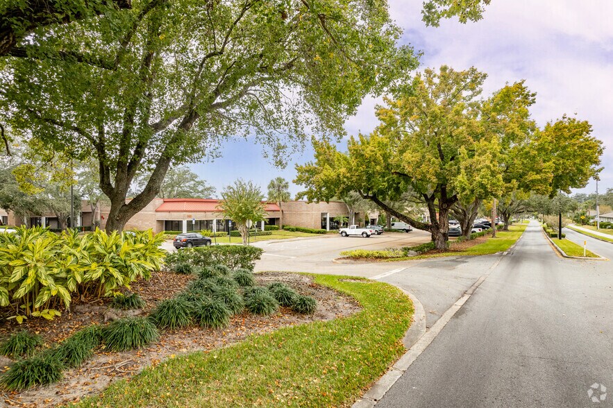 More Photos Of 528 Northlake Blvd, Altamonte Springs Unknown For Lease