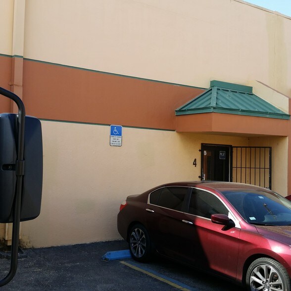 More Photos Of 7760 W 20th Ave, Hialeah Warehouse For Sale
