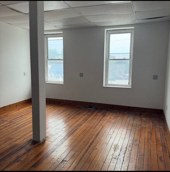 More Photos Of 930 Oriskany St, Utica Storefront Retail Office For Lease