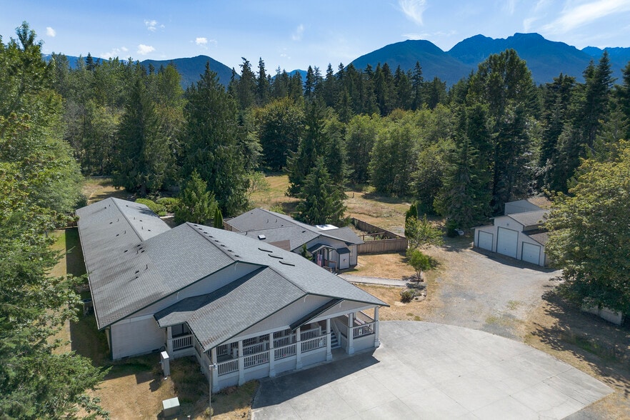 More Photos Of 202 Birdsong Ln, Port Angeles Healthcare For Sale
