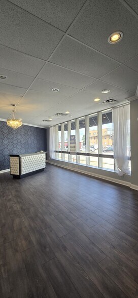 More Photos Of 135 Park Ave, Barrington Office For Lease