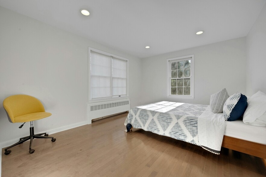 More Photos Of 4 Whitney Street Ext, Westport Office Residential For Sale