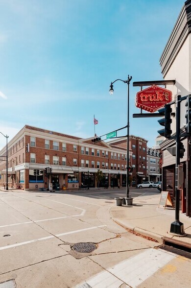 More Photos Of 444 E Grand Ave, Beloit Apartments For Lease