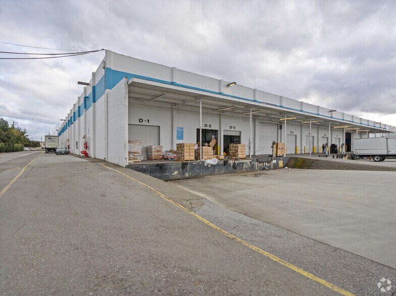 More Photos Of 205 E Alma Ave, San Jose Warehouse For Lease