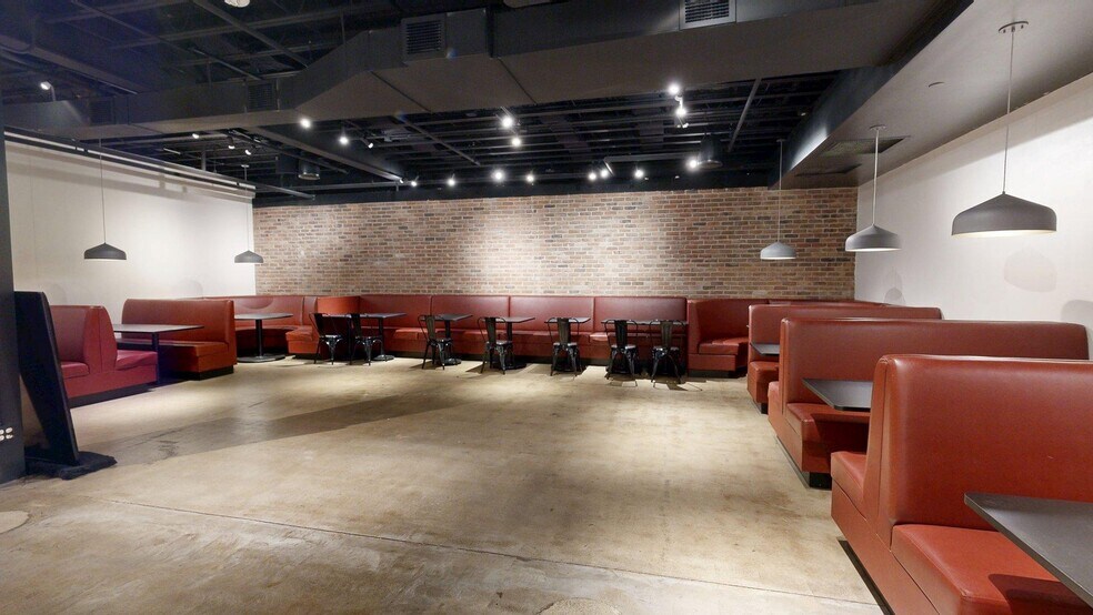 More Photos Of 4112 Butler St, Pittsburgh Storefront Retail Residential For Lease