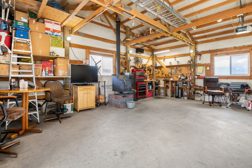 More Photos Of 110 Seubert Heights Dr, Cottonwood Trailer Camper Park For Sale