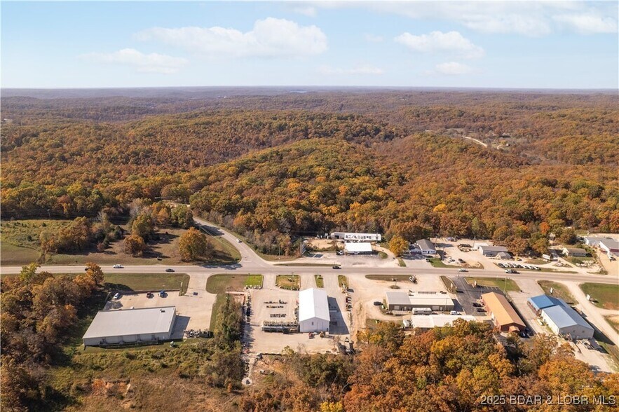 More Photos Of 706 N Main St, Gravois Mills General Retail For Sale