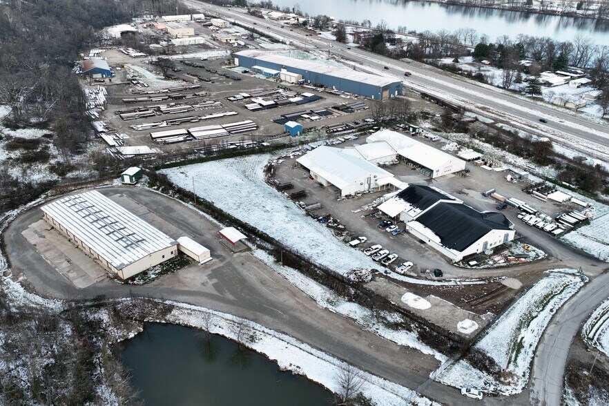 Primary Photo Of 150 Ayers Blvd, Belpre Light Distribution For Lease