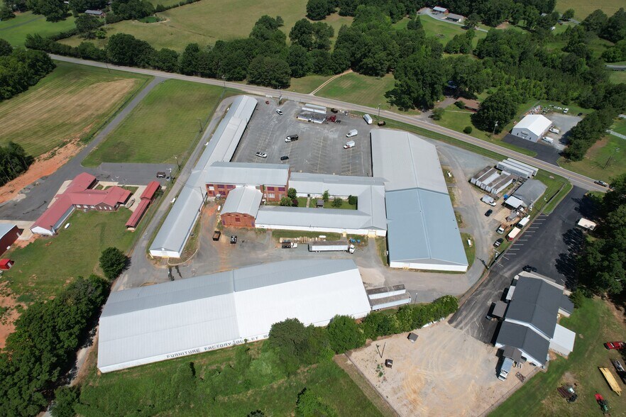 Primary Photo Of 8315 Lancaster Hwy, Waxhaw Freestanding For Sale