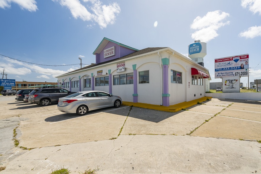 More Photos Of 100 E Fort Macon Rd, Atlantic Beach Restaurant For Sale