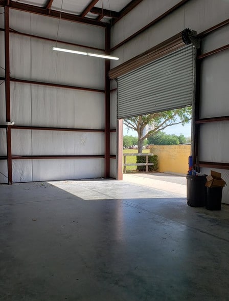 More Photos Of 5250-5275 Giron Cir, Kissimmee Unknown For Lease