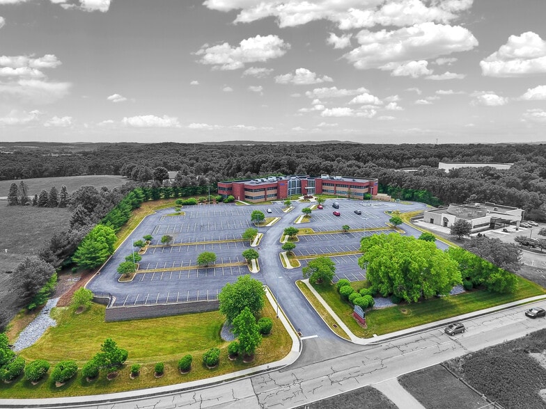 More Photos Of 8040 Carlson Rd, Harrisburg Office For Sale