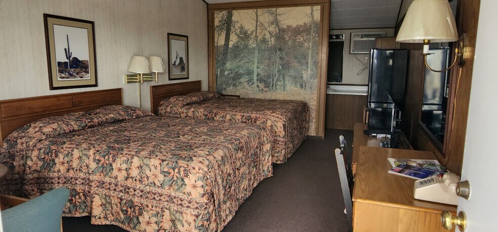 More Photos Of 1704 S Highway 71, Kimball Hotel For Sale