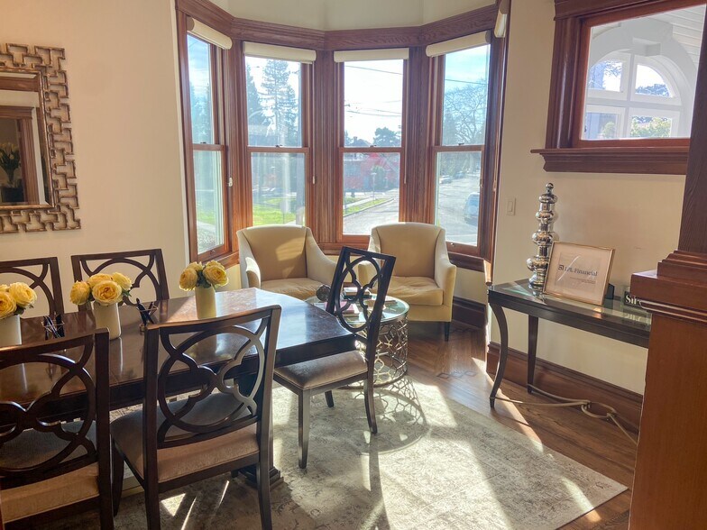 More Photos Of 700 Franklin St, Napa Office For Lease