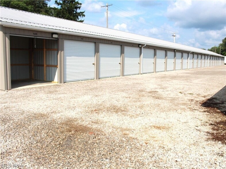 More Photos Of 807 Virginia Ave, Ashland Specialty For Sale
