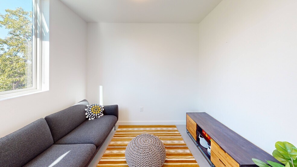 More Photos Of 1108 Nueces St, Austin Apartments For Lease