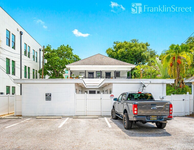 More Photos Of 309 7th St S, Saint Petersburg Apartments For Sale